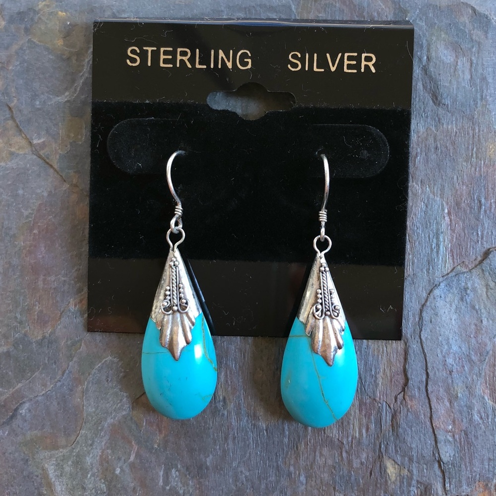 Gorgeous turquoise teardrop earrings!
